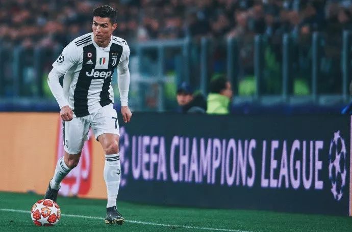 是她成功的 是她成功的