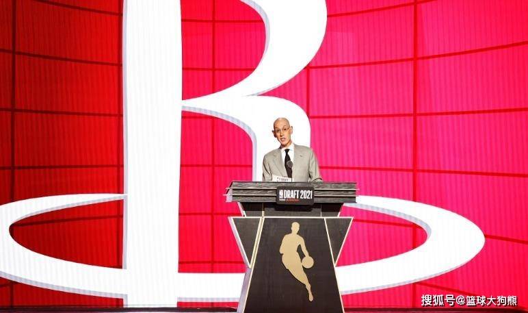 东契奇创下神迹，威少合同悬疑，布罗格登成香饽饽对象