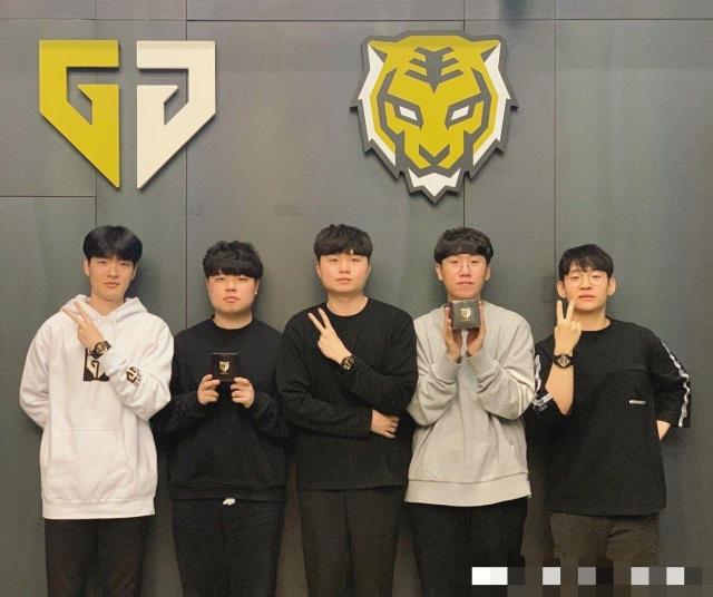 热情的球迷 热情的球迷