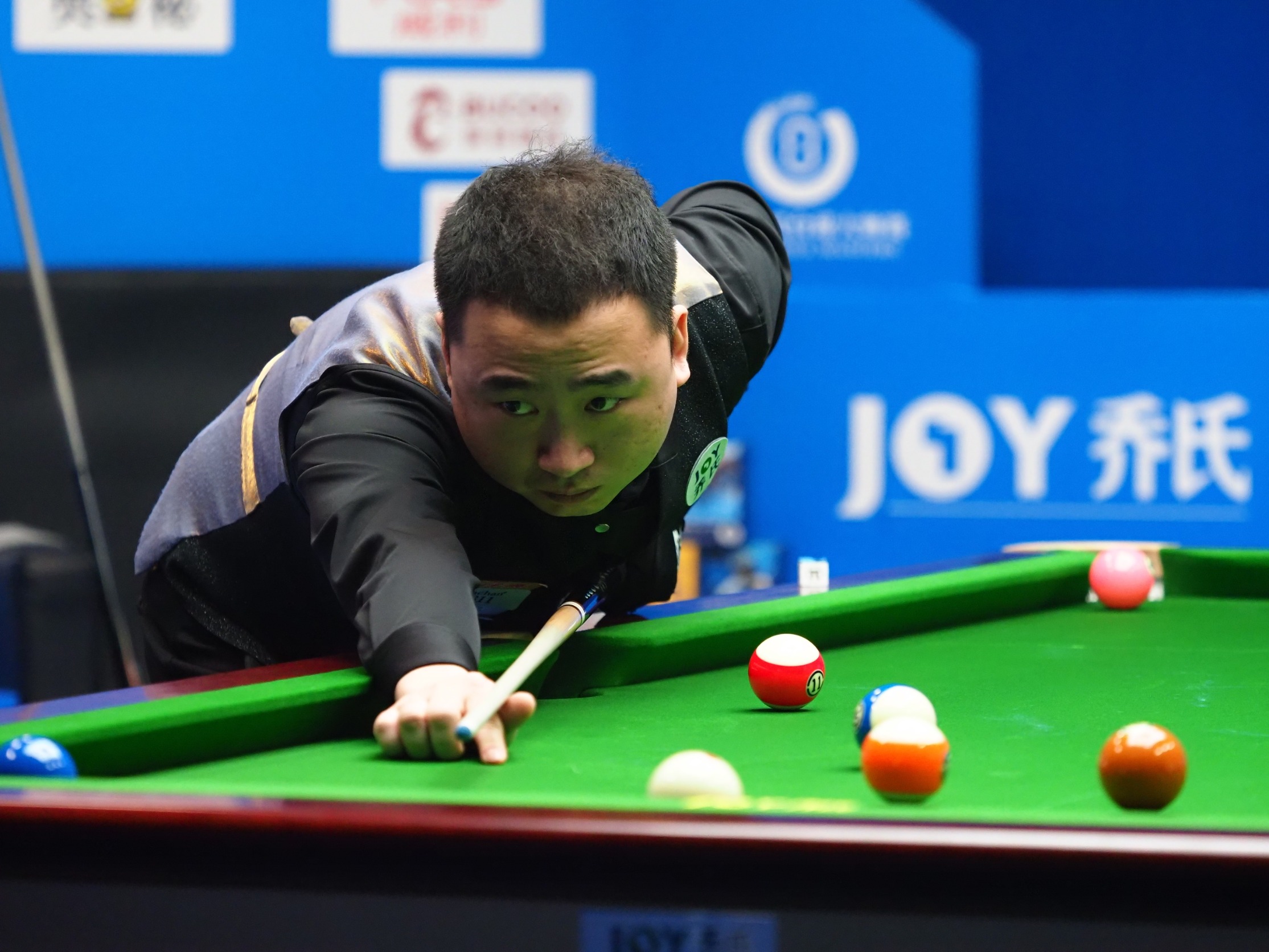 球迷熟悉且 球迷熟悉且