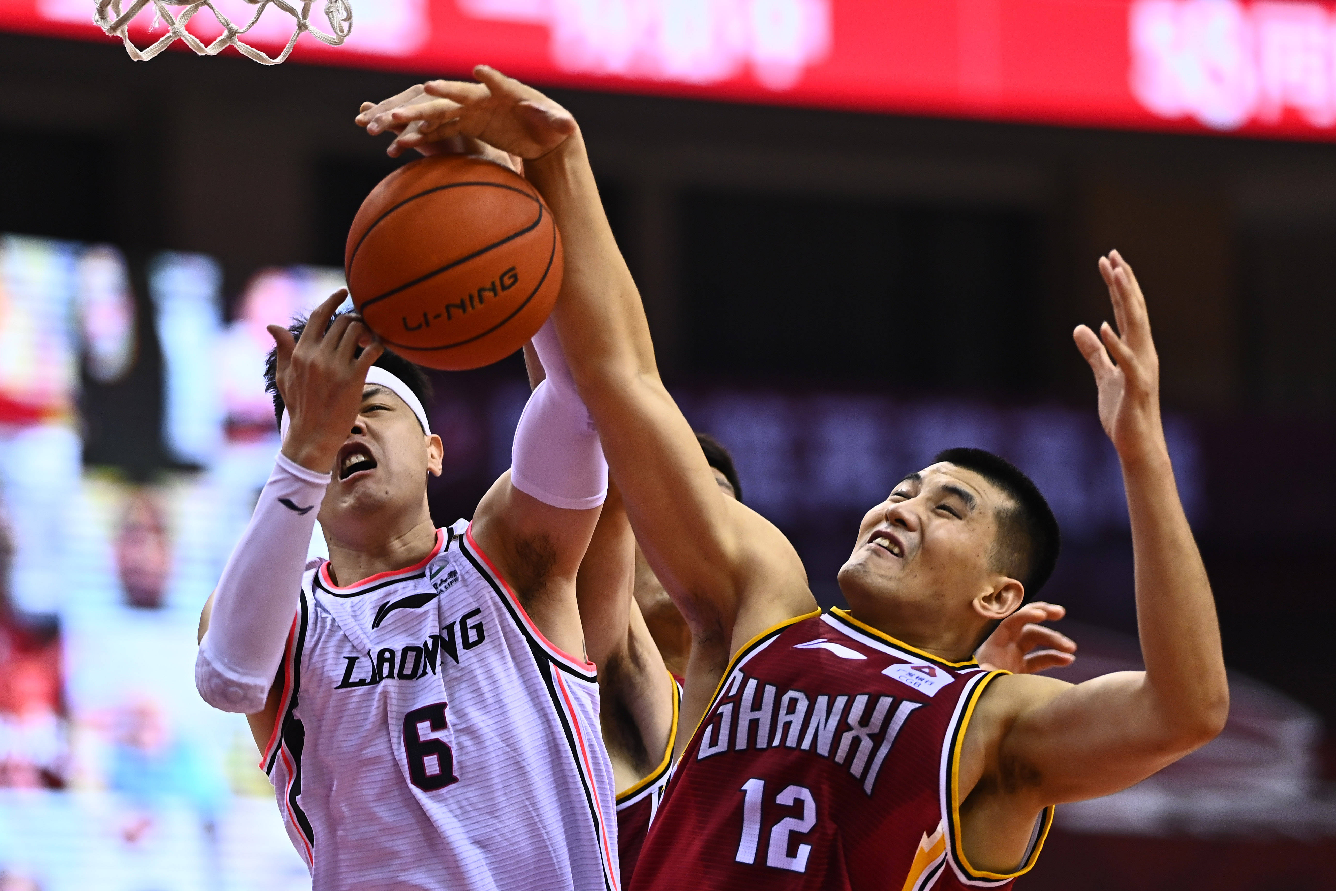 间的距离 间的距离